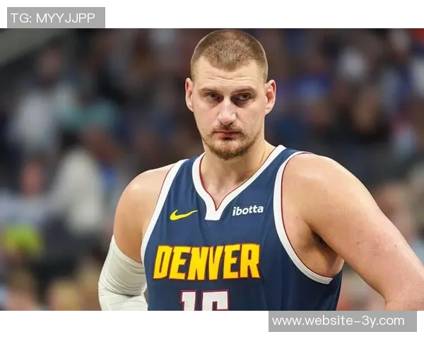 九年前的今天约基奇正式成为掘金首发球员球迷称之为约诞日