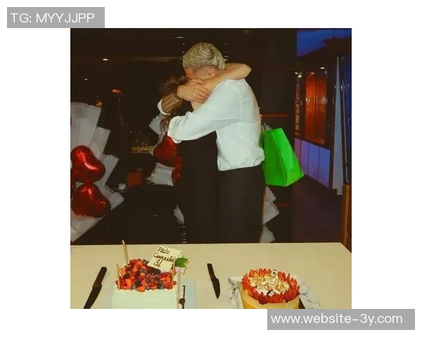 伊卡尔迪回应聚会传闻坚决否认称与未婚妻不靠闹剧生活